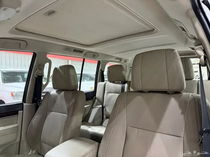 مستوبيشي باجيرو 2017 6