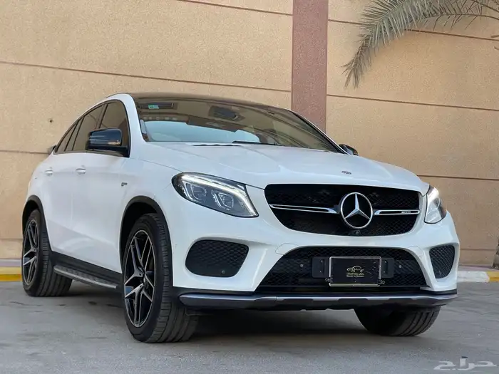 مرسيدس-AMG-2018-GLE43-بنزين- بحالة الوكالة 6