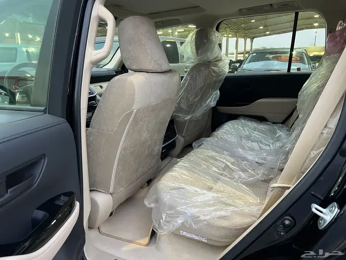 تويوتا لاندكروزر جي اكس ار 2024 L3 9