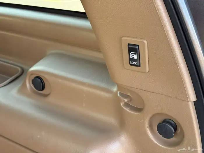 جمس موديل 2000 نظيف جدا وممشى قليل 22