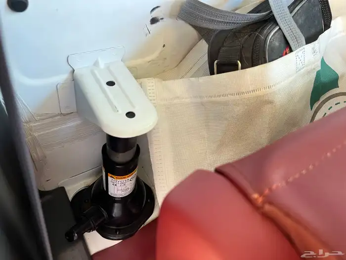 هايلوكس غمارة المديل 2015 فل كامل سعودي عبداللطيف جميل 60