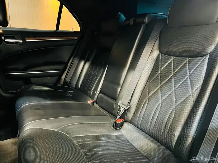 كرايزلر C300 2016 لمتد (( عرض خاص )) 15