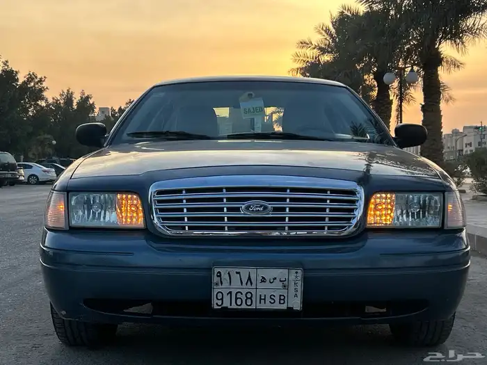 فورد فكتوريا 2011 سعودي كحلي داخل هلوز نضيف بدي وكالة 37