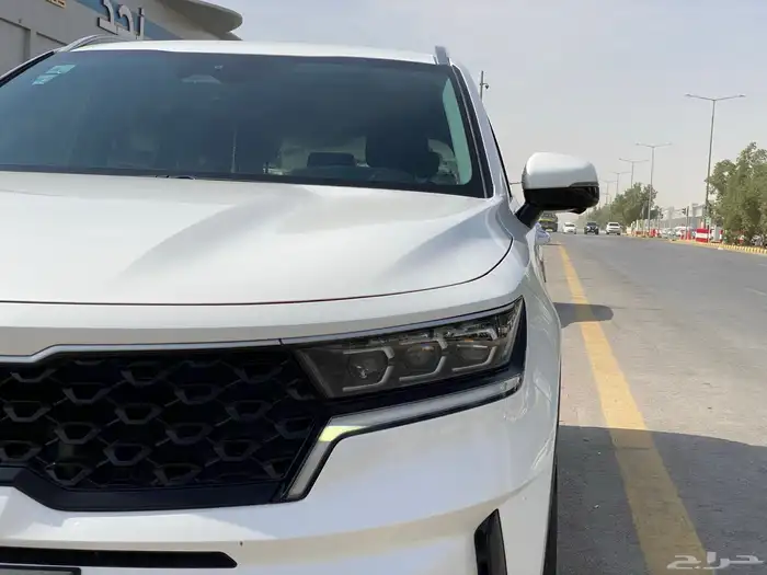 كيا سورنتو ديزل موديل 2021 3