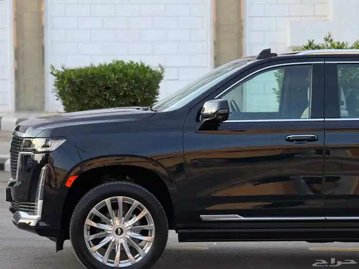 اسكاليد 2021 طويل مخززن 9