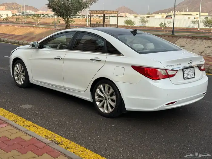 سوناتا 2013 فل كامل للبيع نظيفة جدا 3