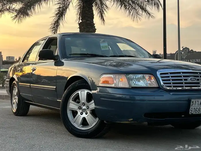 فورد فكتوريا 2011 سعودي كحلي داخل هلوز نضيف بدي وكالة 23