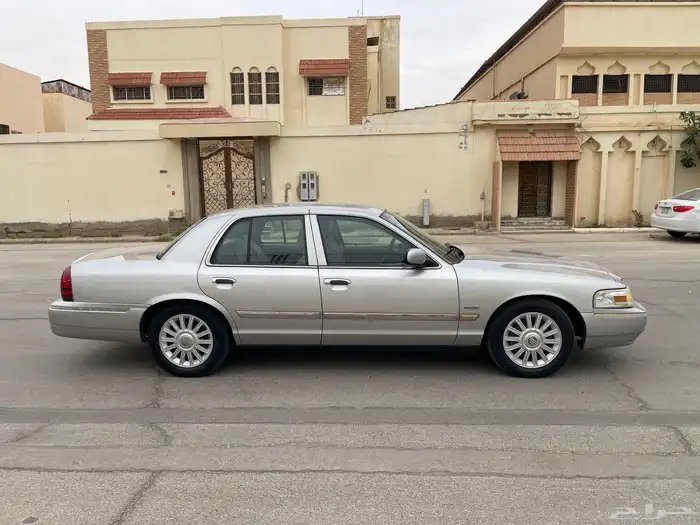 فورد ماركيز 2009 7