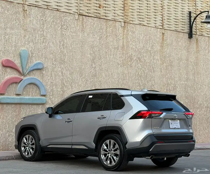 تيوتا راف فور موديل 2021 فل كامل شرط الشرط 9