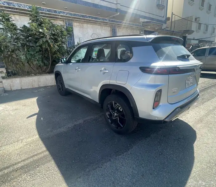 تويوتا اوربان كروزر موديل 2026 للبيع قير اوتماتيك 2