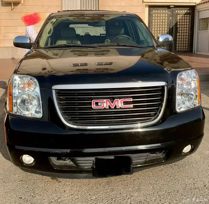 جئ أم سي 2010 طويل بحالة الوكاله مخزن ممشى 69 0