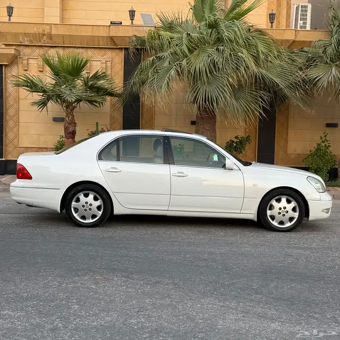 لكزس 430 2002 فمة في النظافة 3