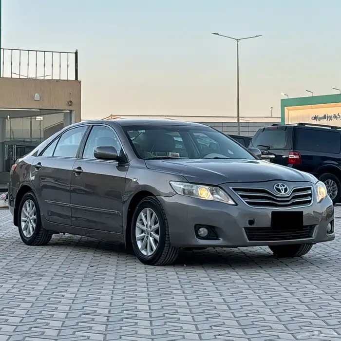 تايوتا كامري 2010 قير أتوماتيك GLX بدون فتحه 8