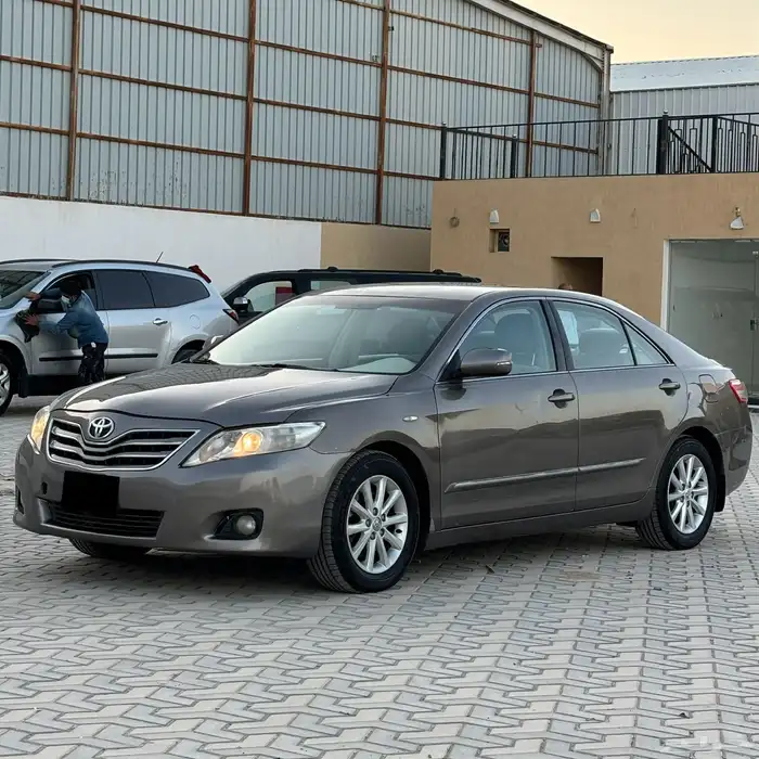 تايوتا كامري 2010 قير أتوماتيك GLX بدون فتحه 2