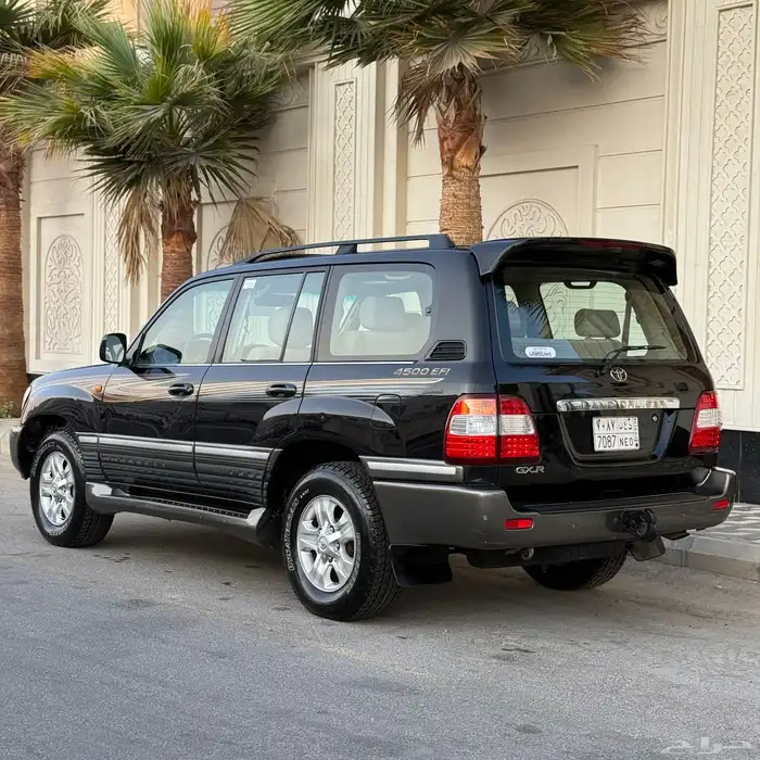 لاندكروزر فل مواصفات قير عايدي 13