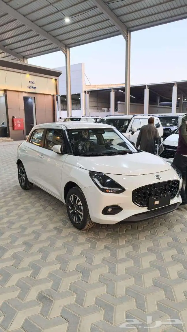 سوزوكي سويفت GLX فل كامل 8