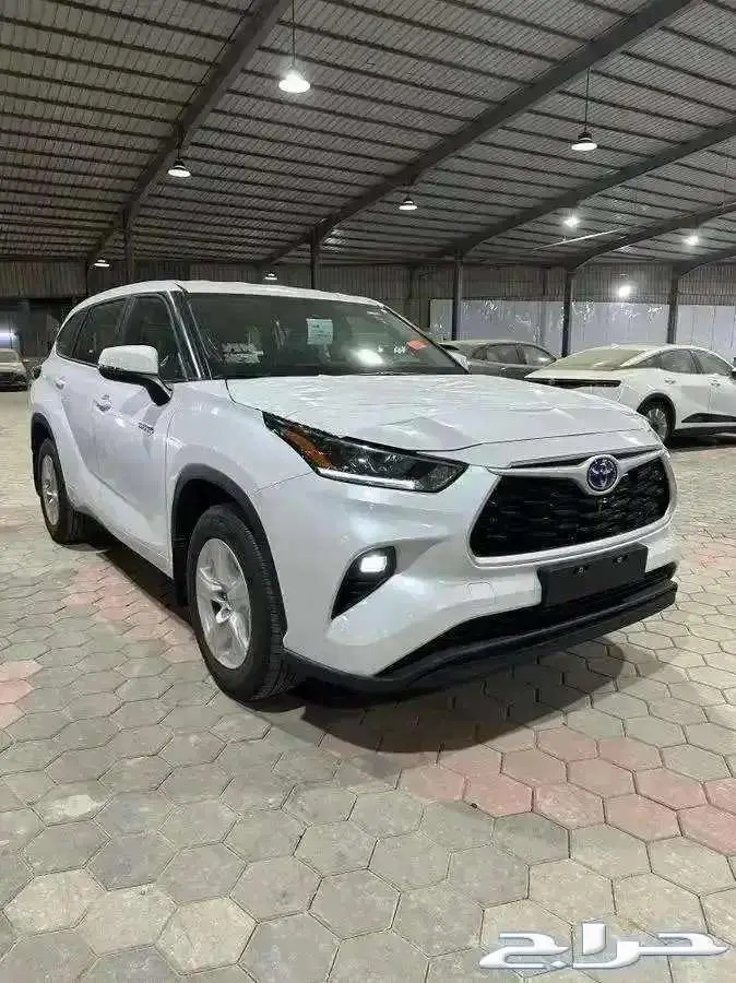 تويوتا هايلاندر ال اى هايبرد سعودى 2025 ابيض 2