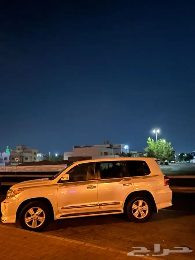 للبيع حي اكس آر بريمي2014 1