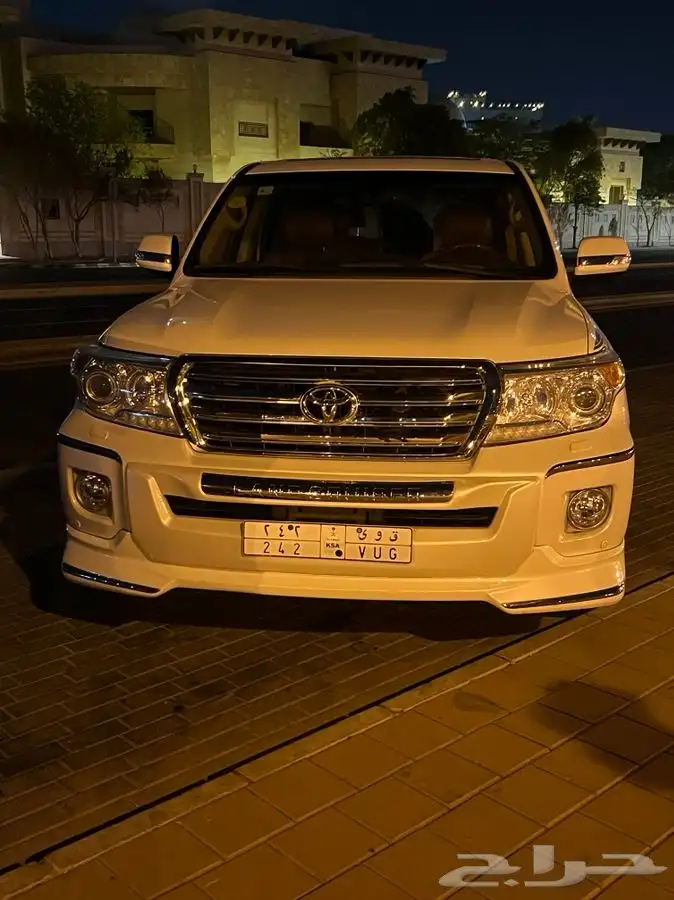 للبيع حي اكس آر بريمي2014 6