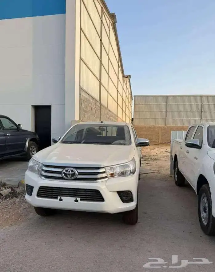 تويوتا هايلوكس غمارتين سلق 2025 خليجي دبل بنزين 0