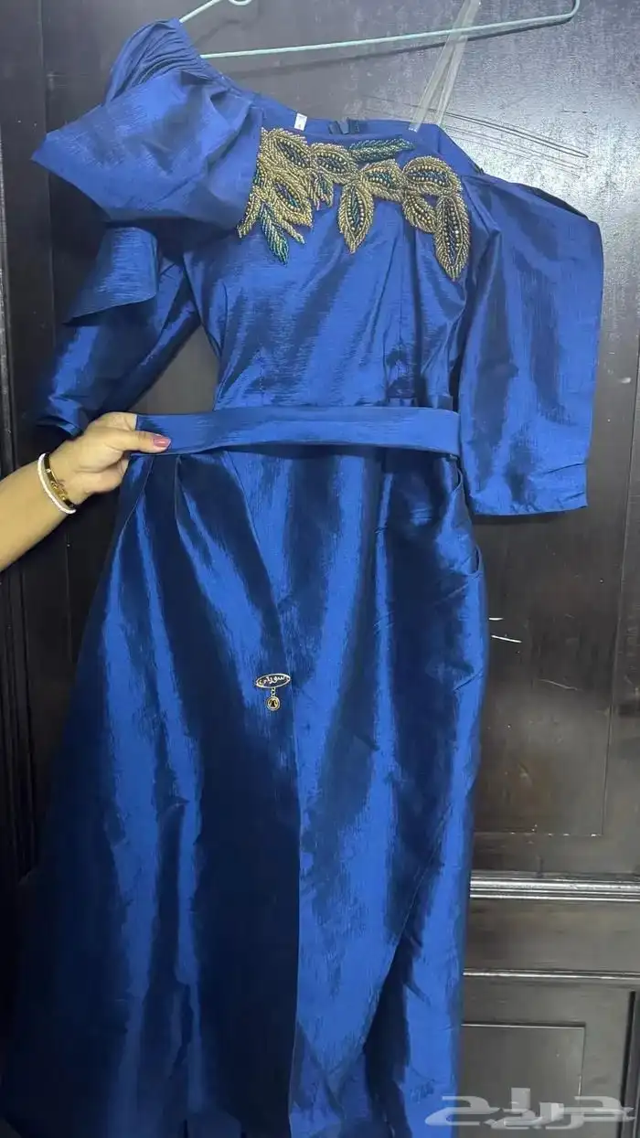 فستان راقي جدا وفخم جدا 0
