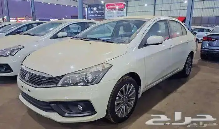 سوزوكي سياز GL موديل 2025 اسعار ممتازه جدا جدا 12