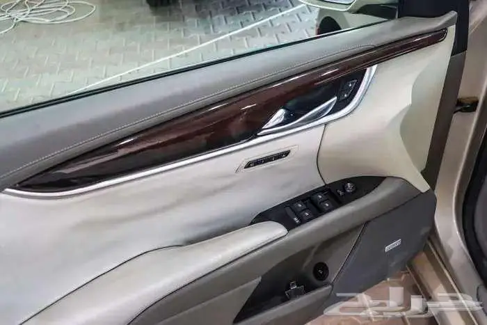 كاديلاك XTs4 موديل 2013 11