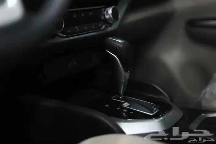 نيسان اكستيرا دبل وبدون بافضل الاسعار للكاش و الاقساط 8