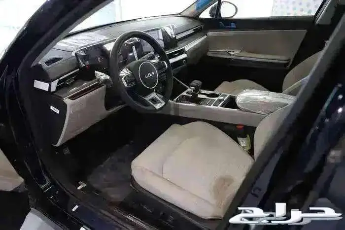 كيا كى 5 نص فل سقف بانوراما 2026 11