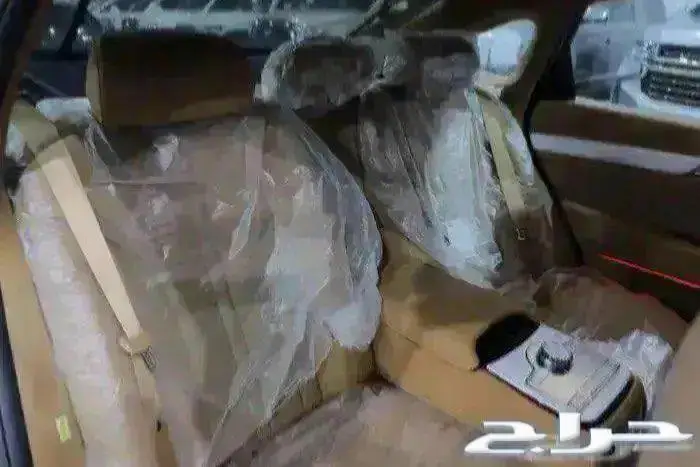 جينيسس G80 بريستيج بانوراما جلد اربعة سلندر موديل 2025 14