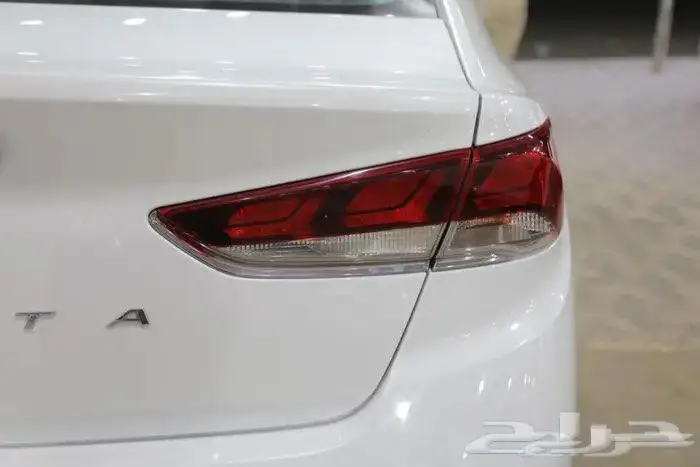 هيونداي سوناتا اسمارت نص فل اربعة سلندر موديل 2018 8