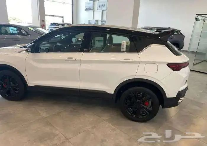 جيلي كولراي فل كامل 2024 اصفار 18