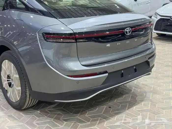 تويوتا كراون موديل 2026 كاش و اقساط 14