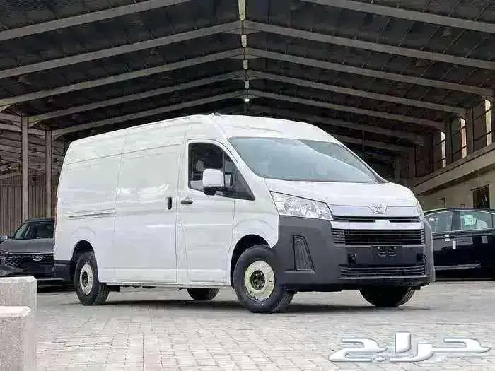 تويوتا هايس فان بضاعة ديزل 2.8 سقف عالي جيرتوماتك 2026 بريمي 1