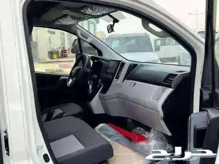 تويوتا هايس فان بضاعة ديزل 2.8 سقف عالي جيرتوماتك 2026 بريمي 10