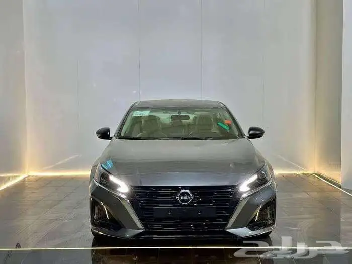 نيسان التيما S ستاندر 2025 2