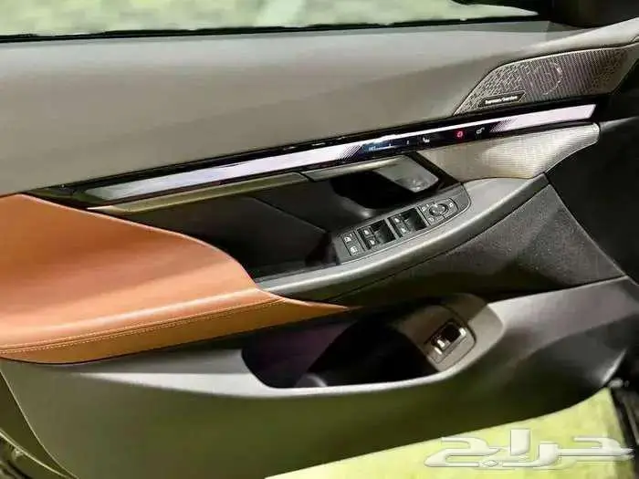 M KIT BMW 530i X-drive 2024(كاش - تمويل ) 14