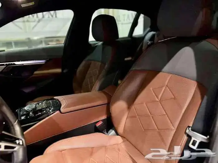 M KIT BMW 530i X-drive 2024(كاش - تمويل ) 17