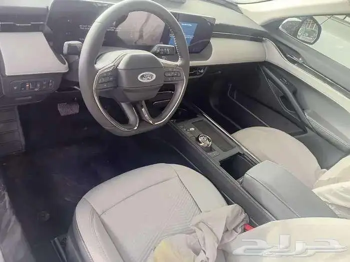 فورد تورس امبيانتي 2026 كاش واقساط بنوك ( عروض نهاية العام ) 4