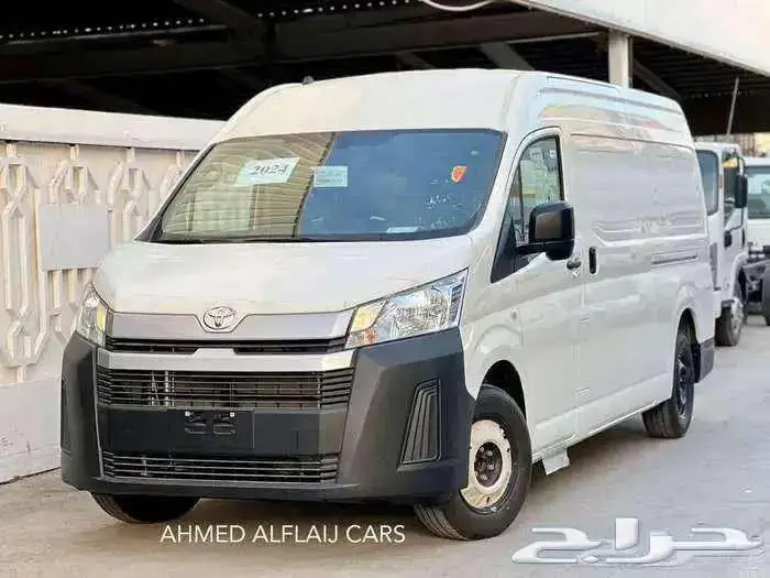 تويوتا هايس فان بضاعه ديزل سقف عالي قير عادي 2026 3