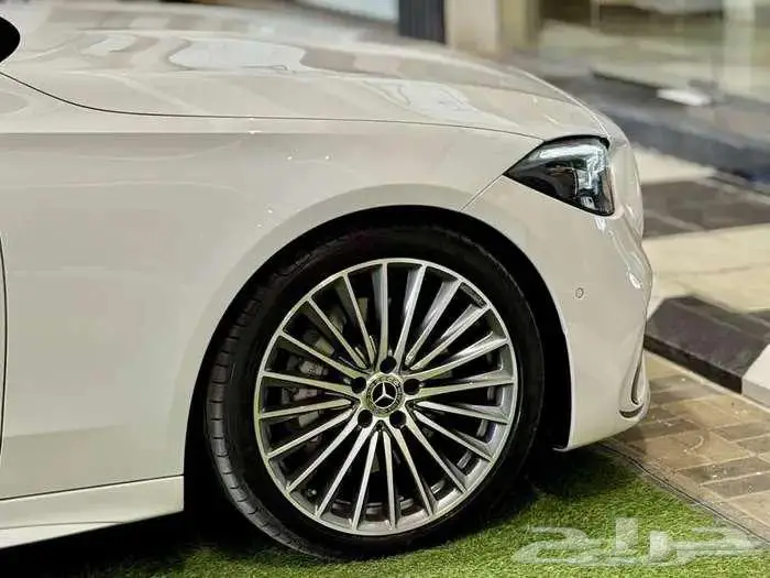 مرسيدس C300 - 4MATIC موديل 2023 بنزين(كاش- بنك) 25