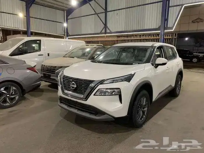 نيسان اكس تريل ستاندر بدون دبل 2025 - اقساط وكاش 0