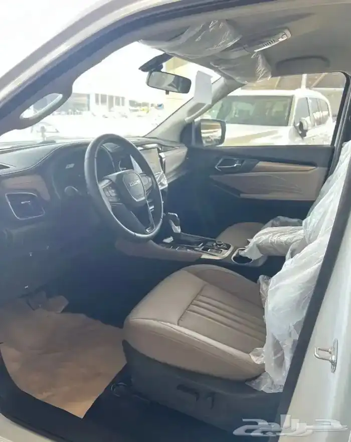 ايسوزو 2025 MUX فل كامل 5