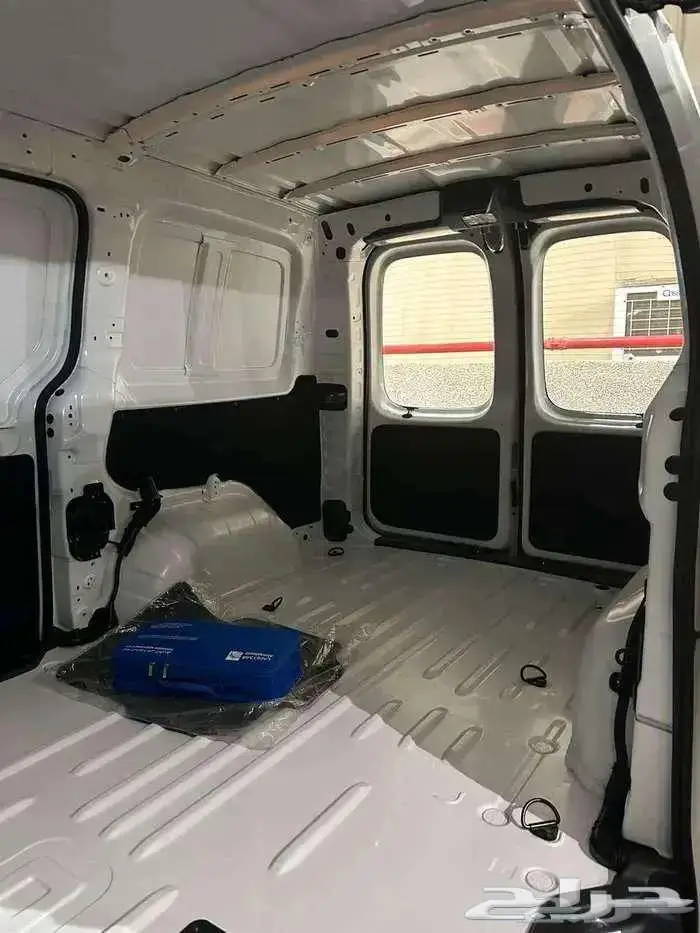 هيونداي ستاريا 2.2 فان بضاعة ديزل 3