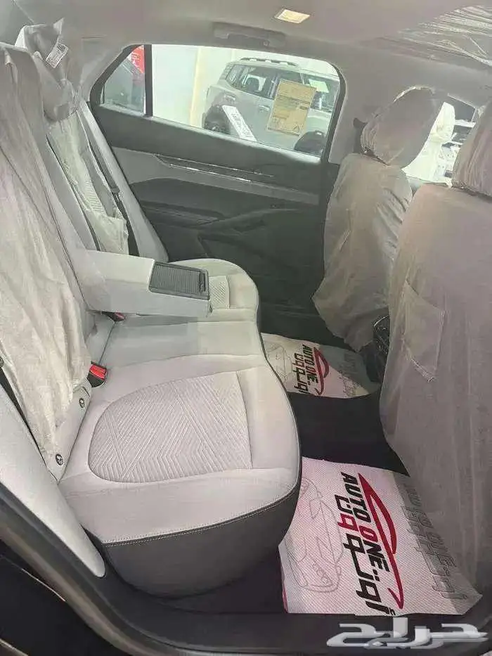 فورد تورس امبينتي بنزين 2026 عروض حصرية 5