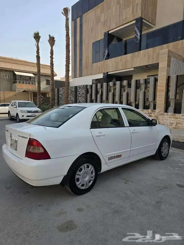 كورولا مخزن سعودي 2002 خالي من الرش 1.8 لتر 15