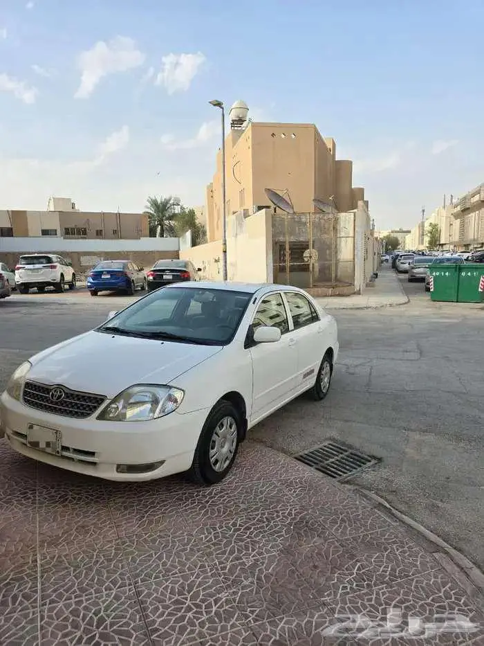 كورولا مخزن سعودي 2002 خالي من الرش 1.8 لتر 1