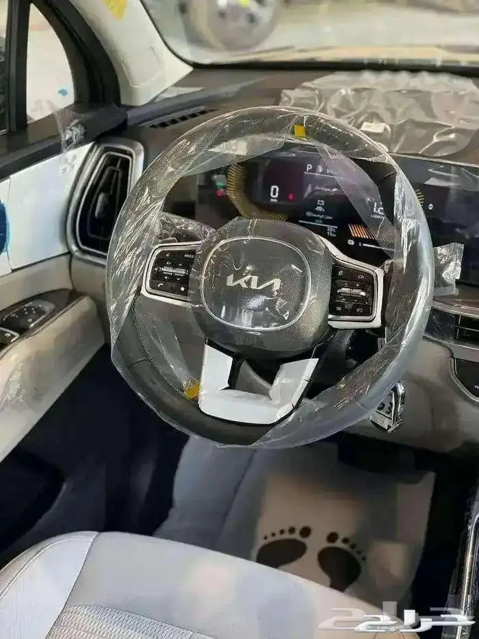 كيا سورنتو ستاندر موديل 2025 كاش وبنك 5