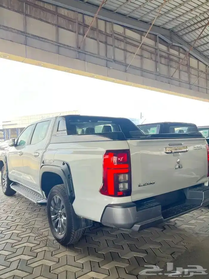 ميتسوبيشي غمارتين 2024 L200 فل كامل GLS 8