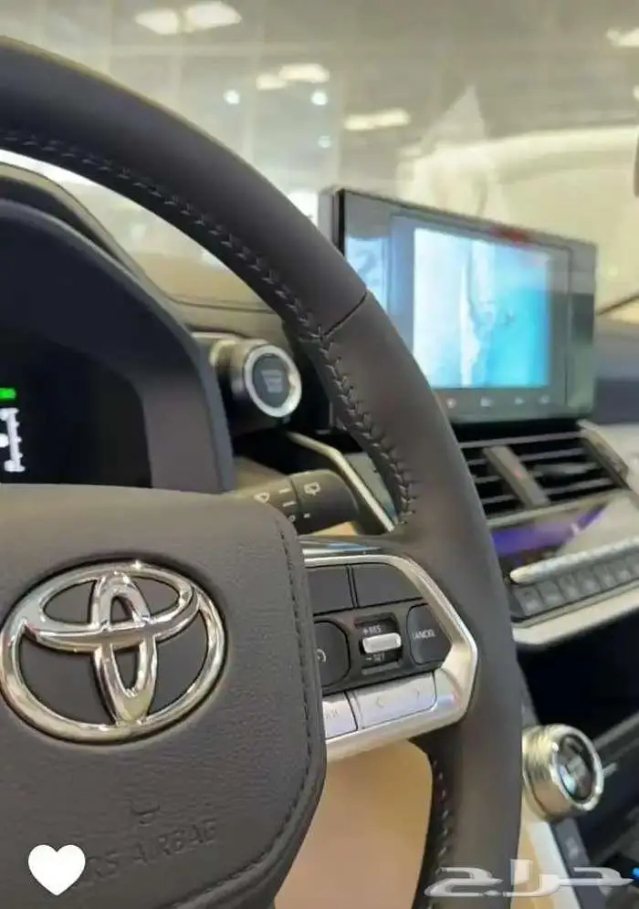 تويوتا لاند كروزر GXR L2 تنفس طبيعي 2025 8